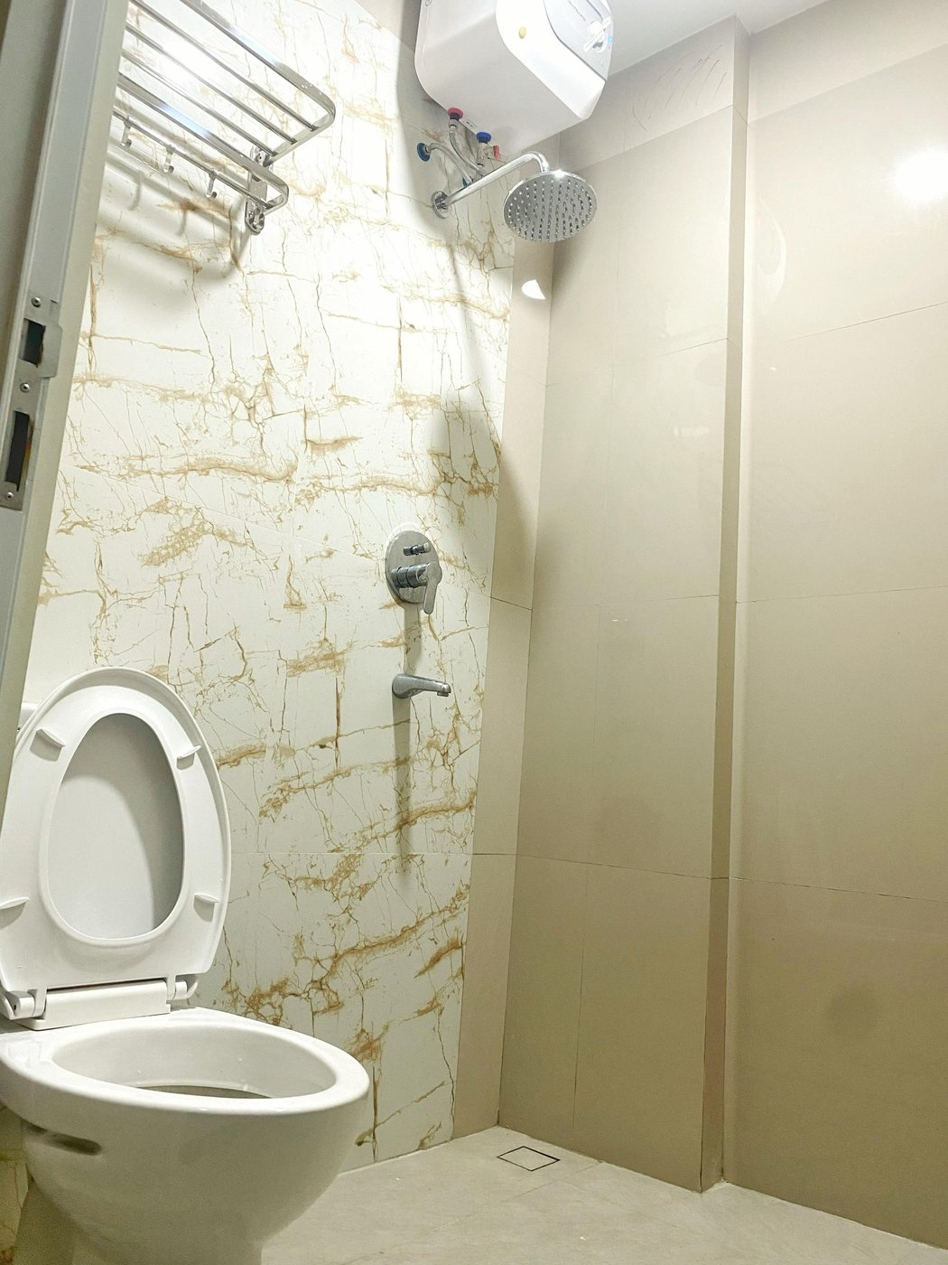 Kamar mandi Family Nganjuk Family Guest House